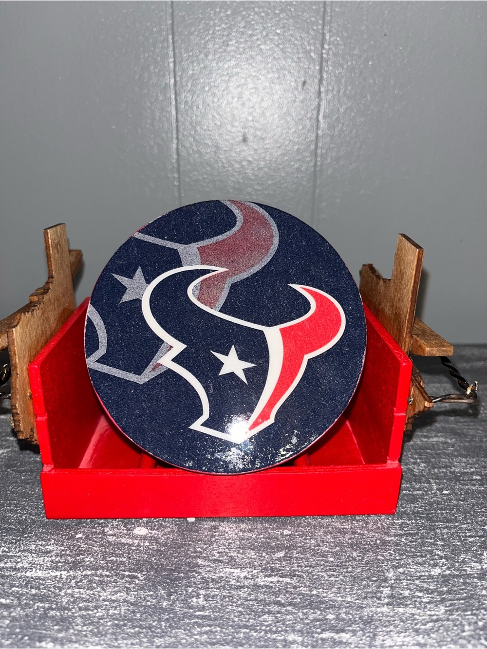 Houston Texans coasters 
6 coasters 
Holder included